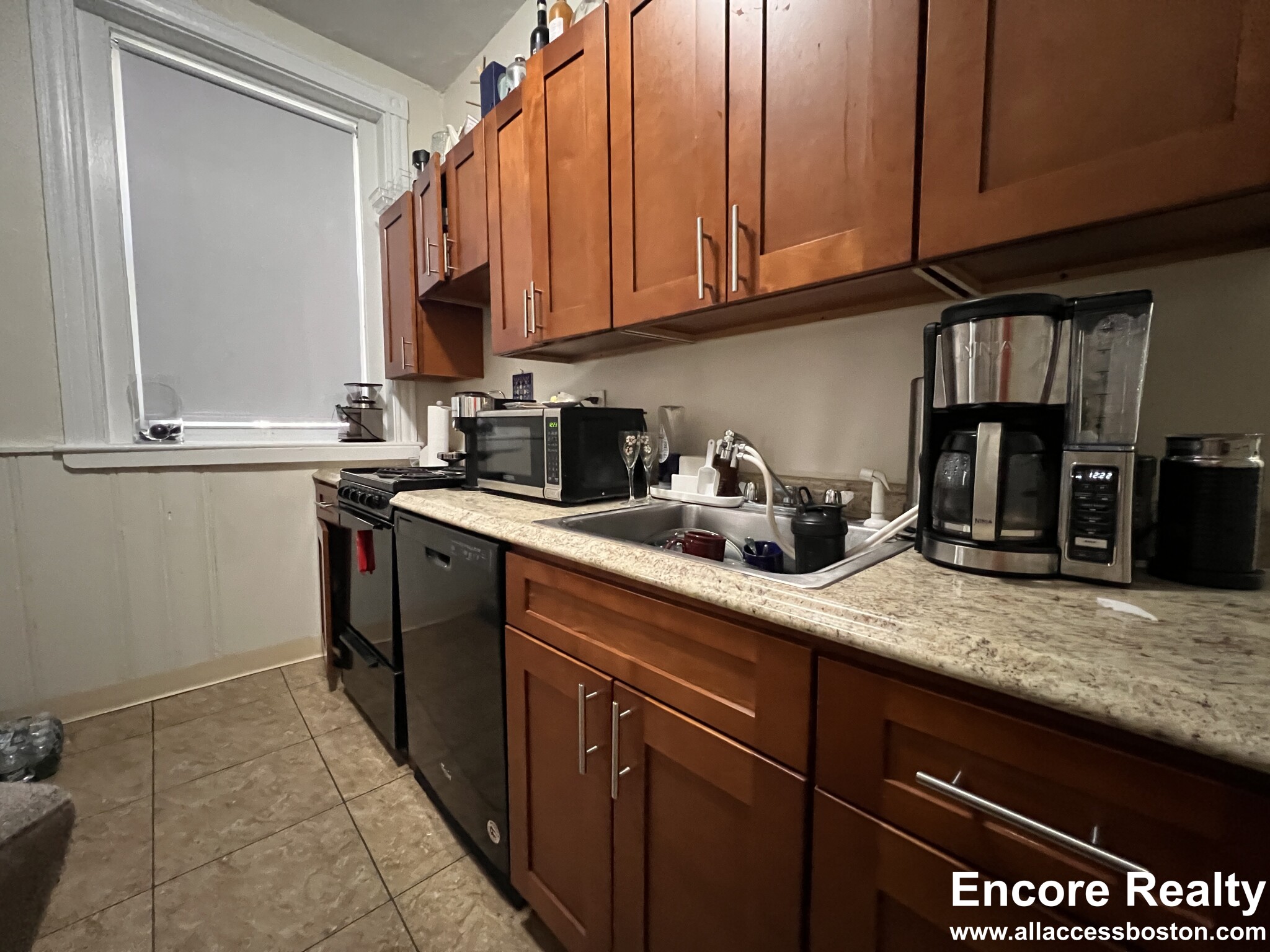 1589 Beacon St, Brookline