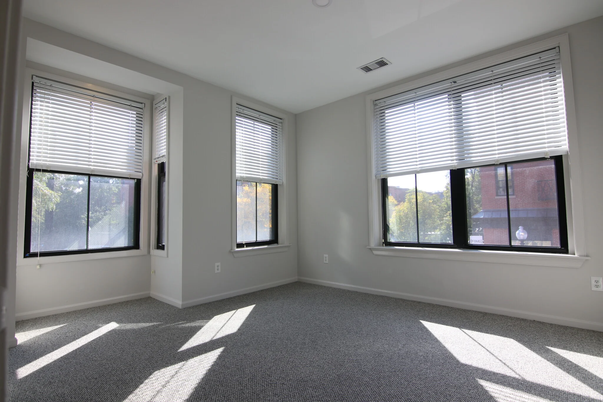 151 West Brookline St, South End