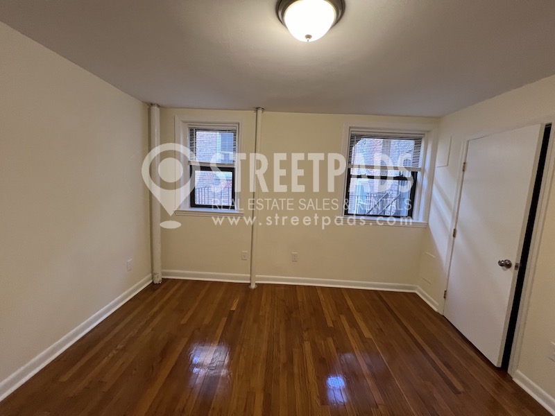 1315 Commonwealth Ave, Allston