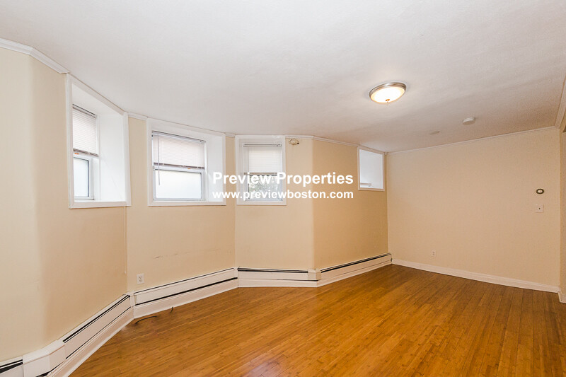 137 Chiswick Rd, Brighton