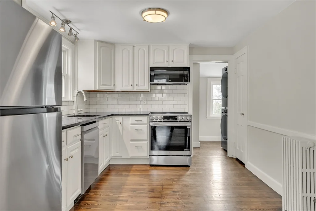 19 Fairview Ave, Malden