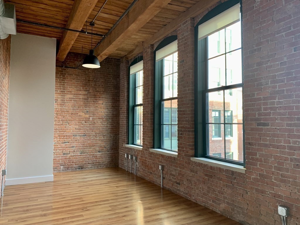 49 Melcher, South Boston