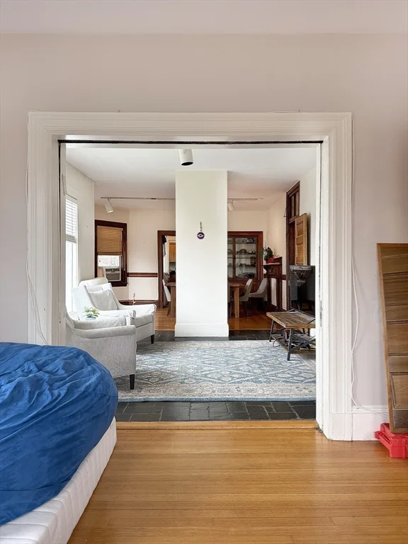 70 Perry St, Coolidge Corner