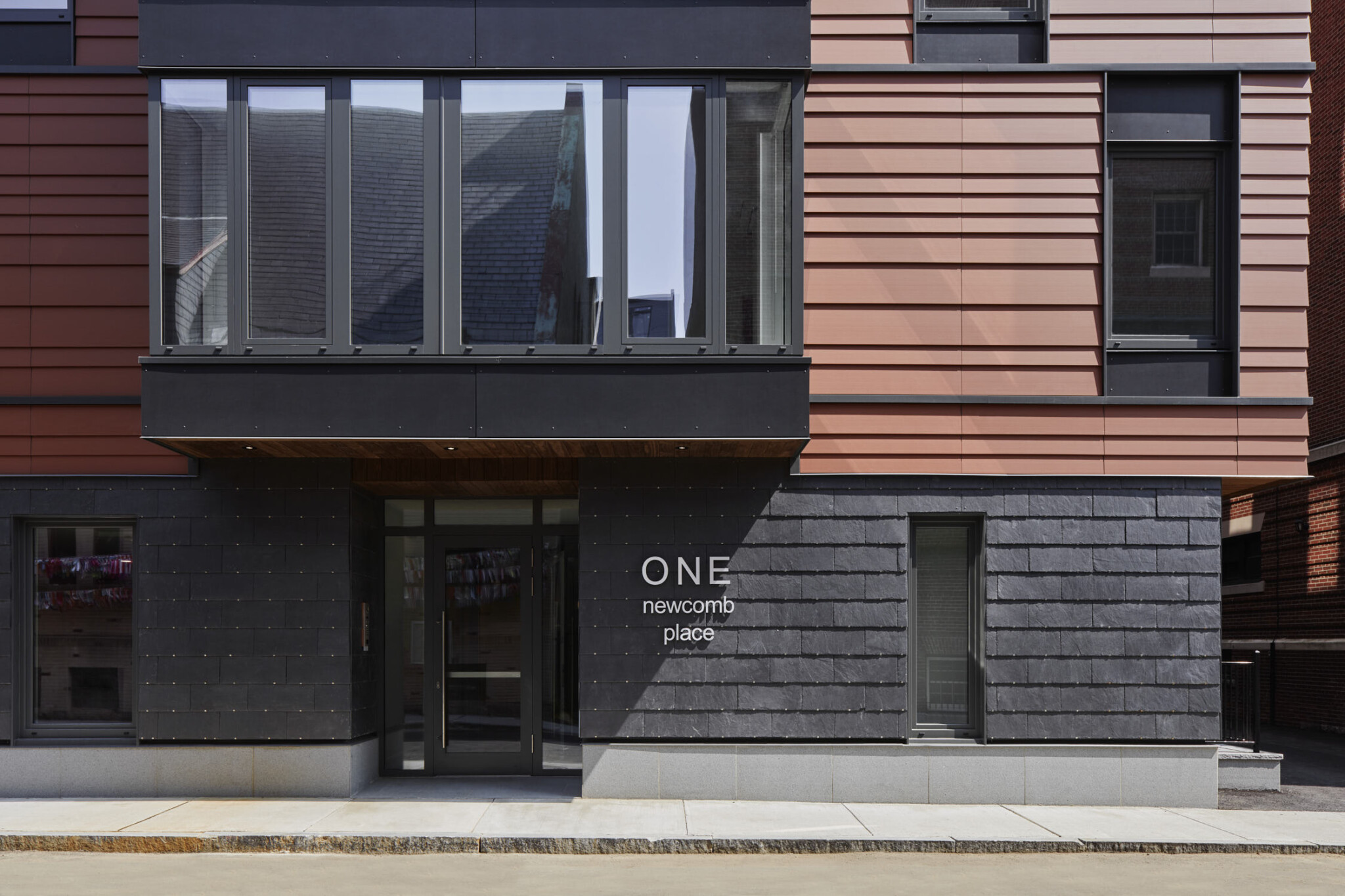 1 Newcomb St, Roxbury