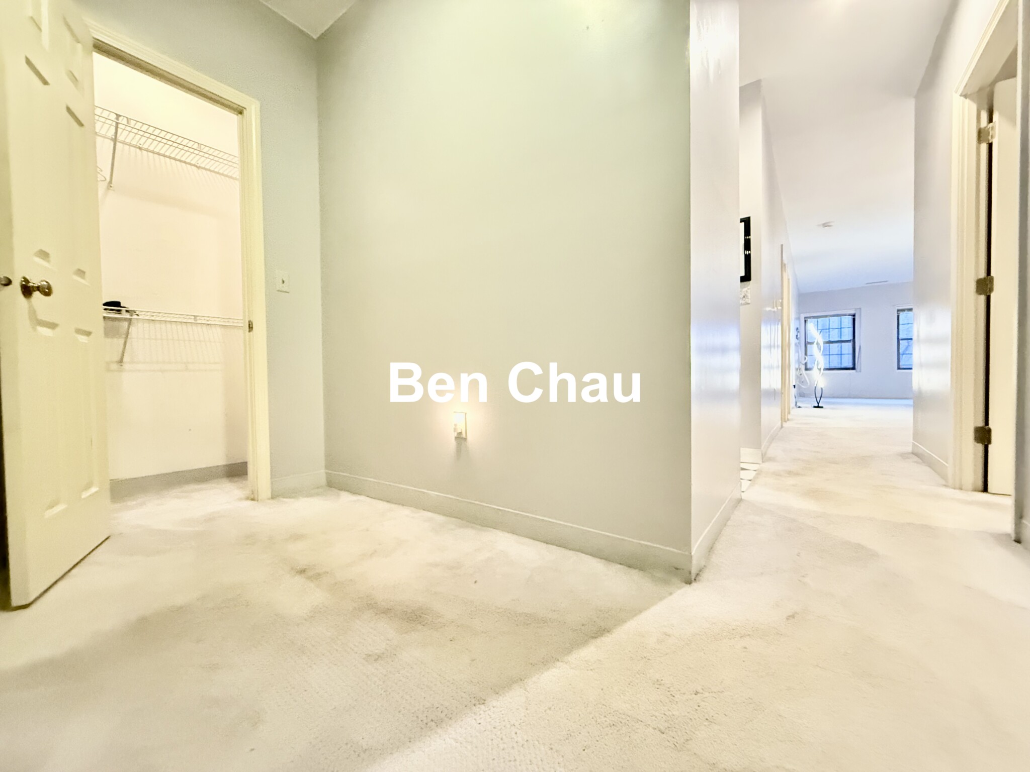 10 Weston Ave, Quincy