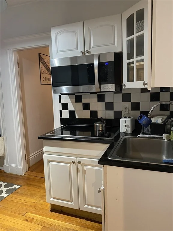 35 Queensberry St, Fenway