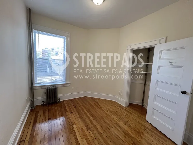 2 Ware St, Mid-Cambridge