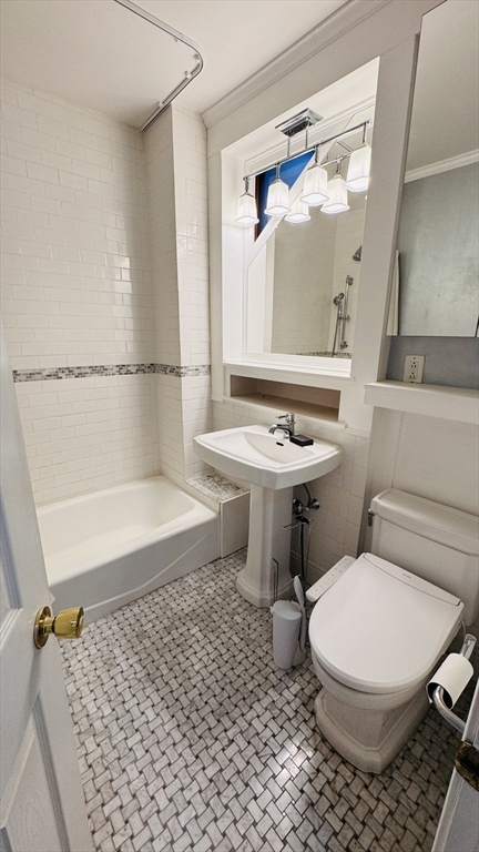 42 Bigelow Stree, Mid-Cambridge