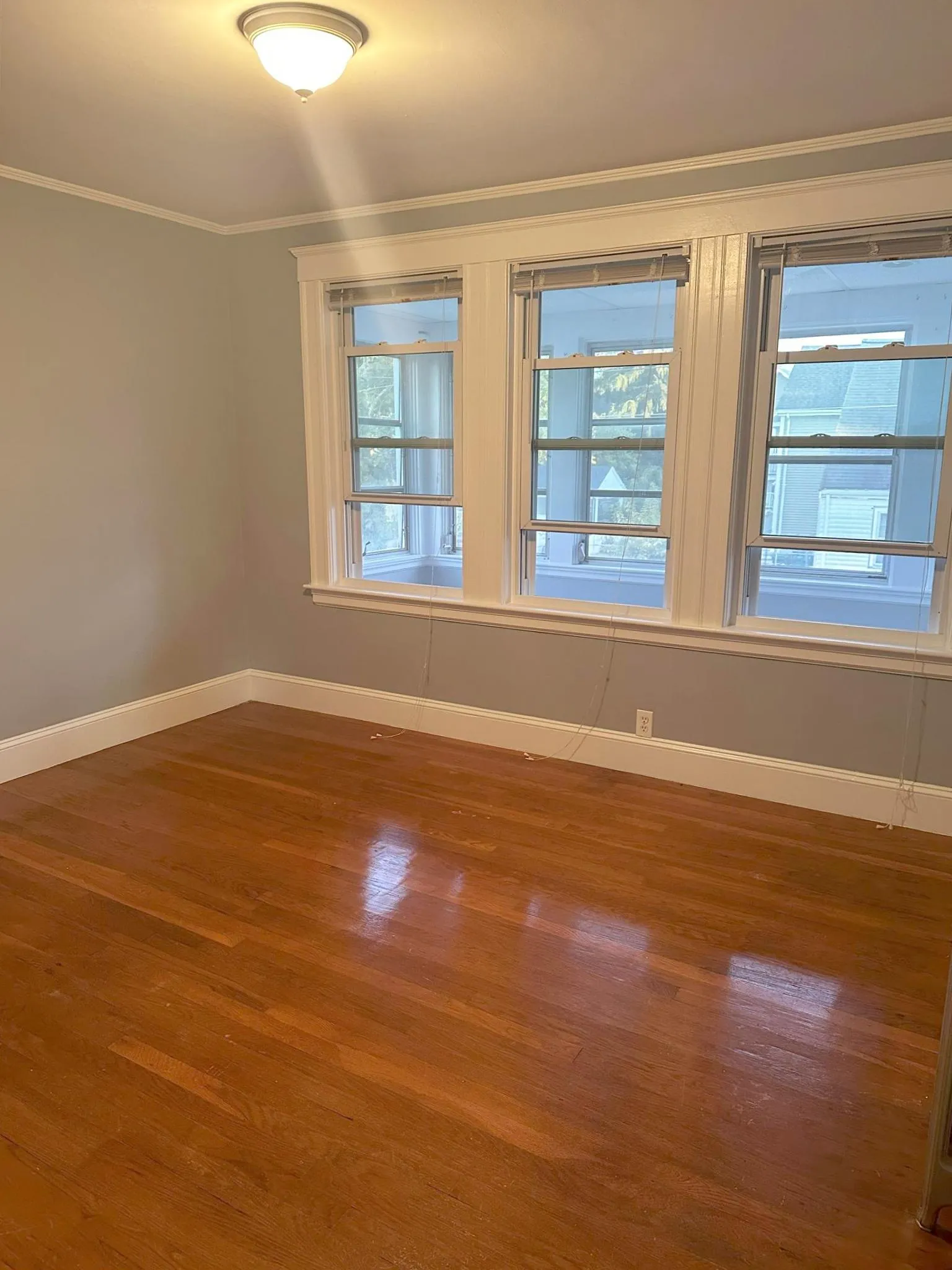 62 Billings Ave, South Medford