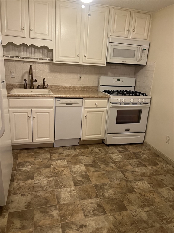 655 W Lowell Ave, Haverhill