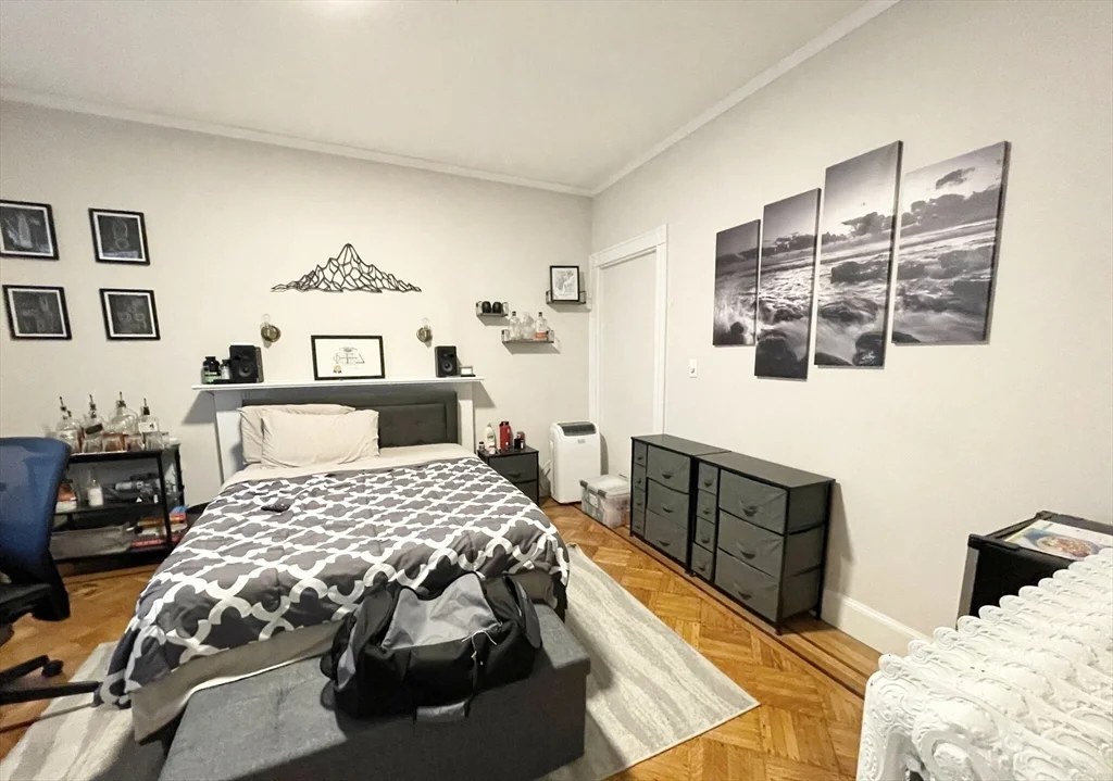 22 Parker Hill Ave, Mission Hill