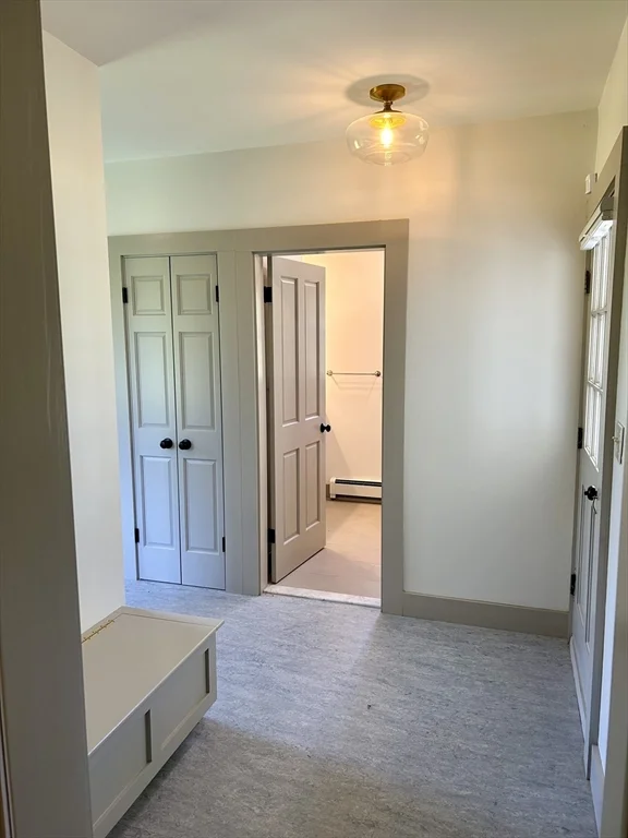 831 Lexington Rd, Concord