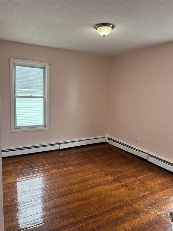 49 Division St, New Bedford