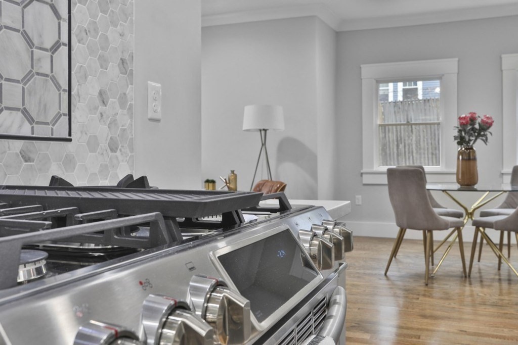 10 Grant St, Somerville