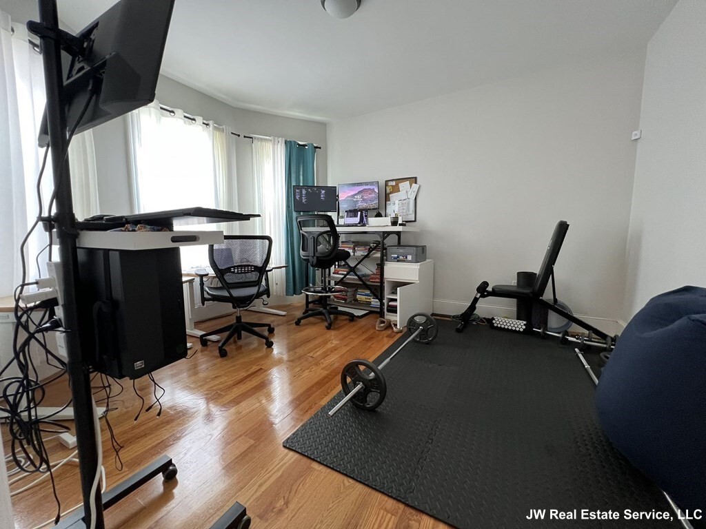 849 Cummins Highway, Mattapan