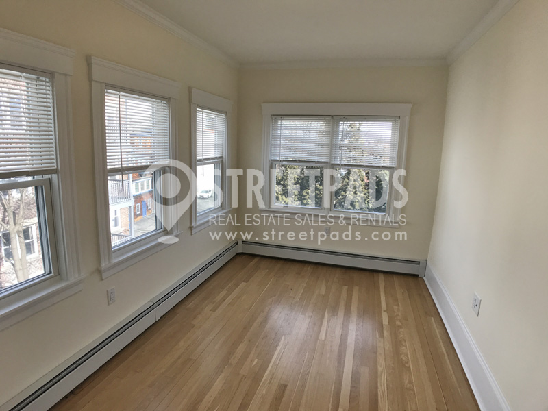 19 Fairbanks St, Griggs Park