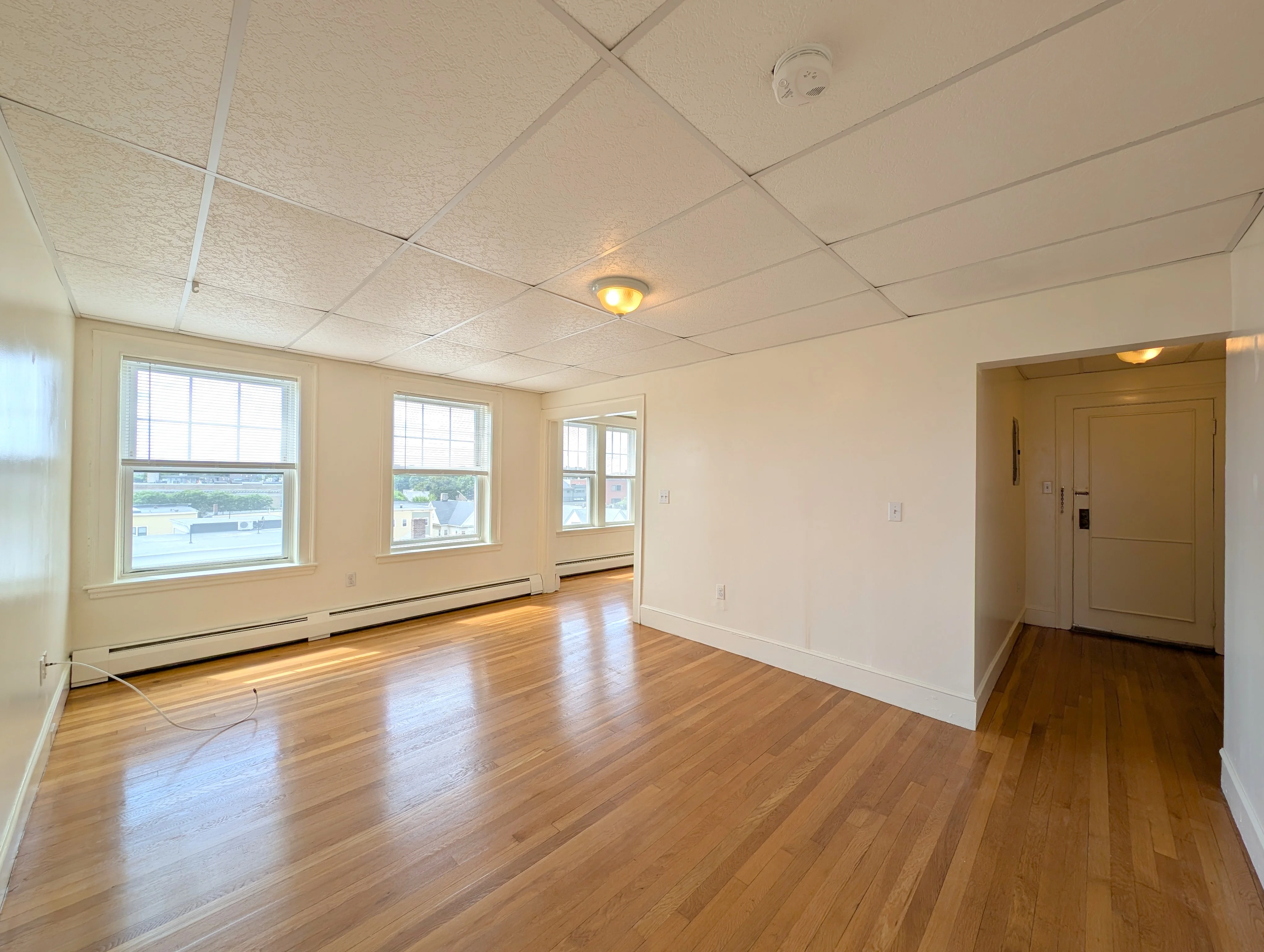 36 College Ave, Tufts