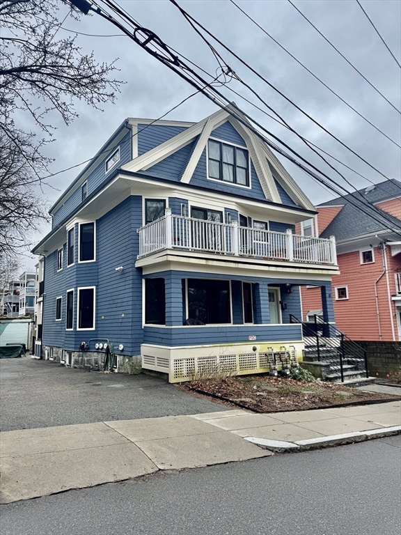 8 Robeson, Jamaica Plain