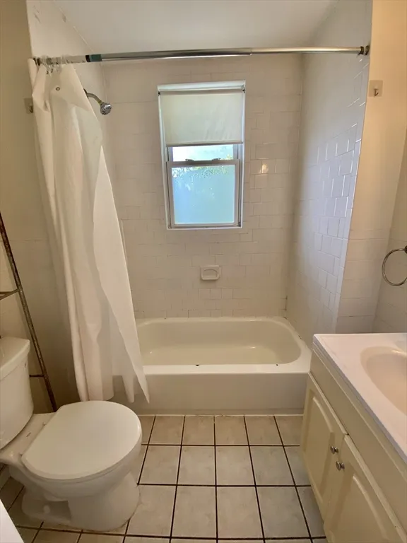 7 Harvard Ter, Allston