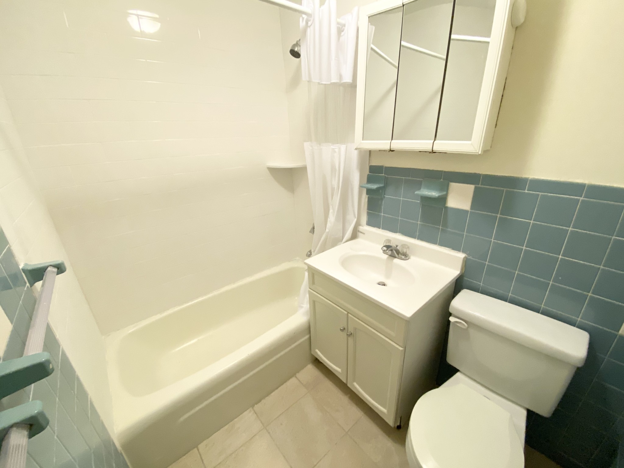 2 bed, 1 bath apartment for rent at 88 Gardner St Unit 4B,., Allston — photo 3 of 3