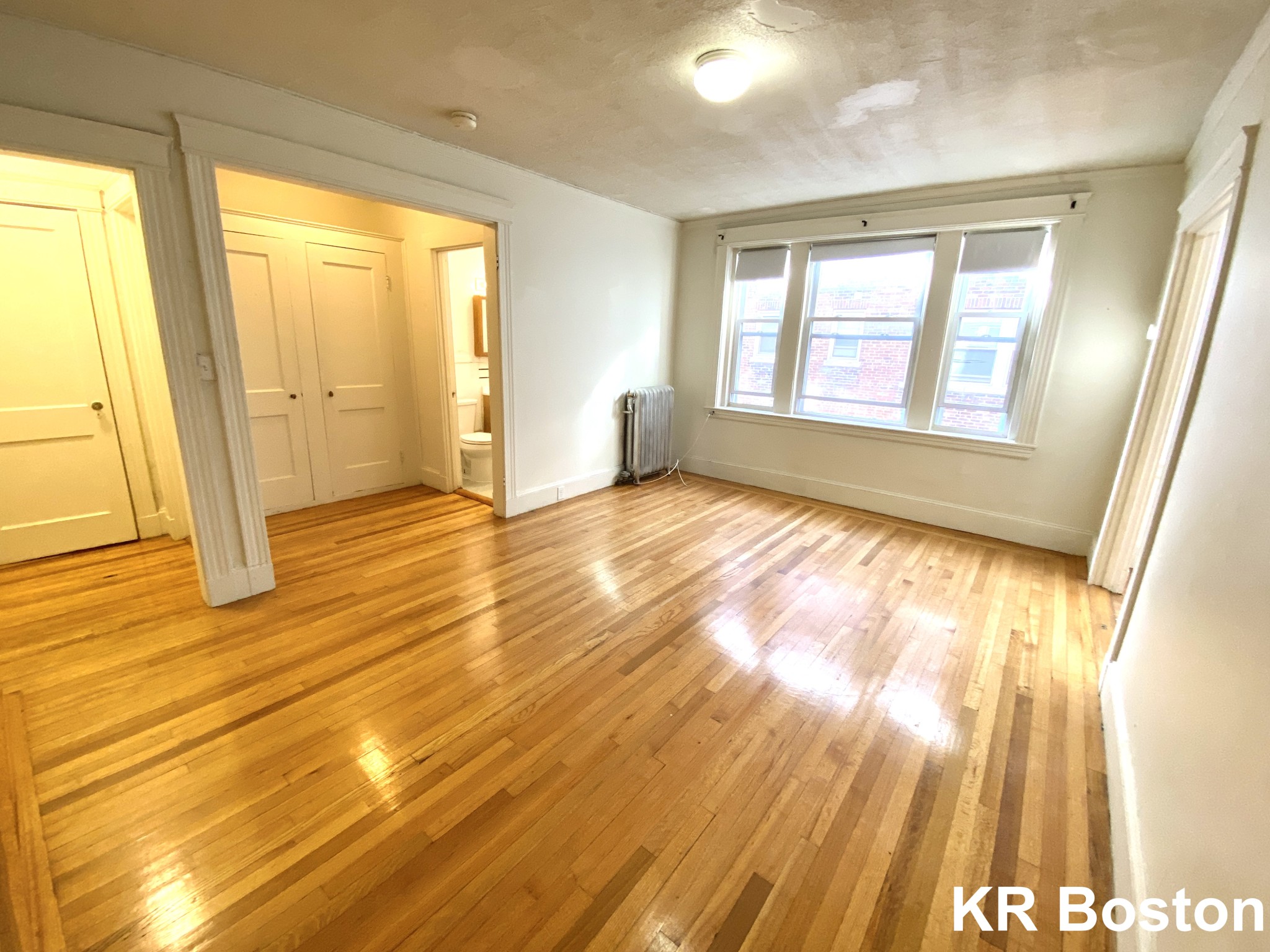 Studio bed, 1 bath apartment for rent at 88 Washington St Unit 17, Brighton — photo 1 of 3