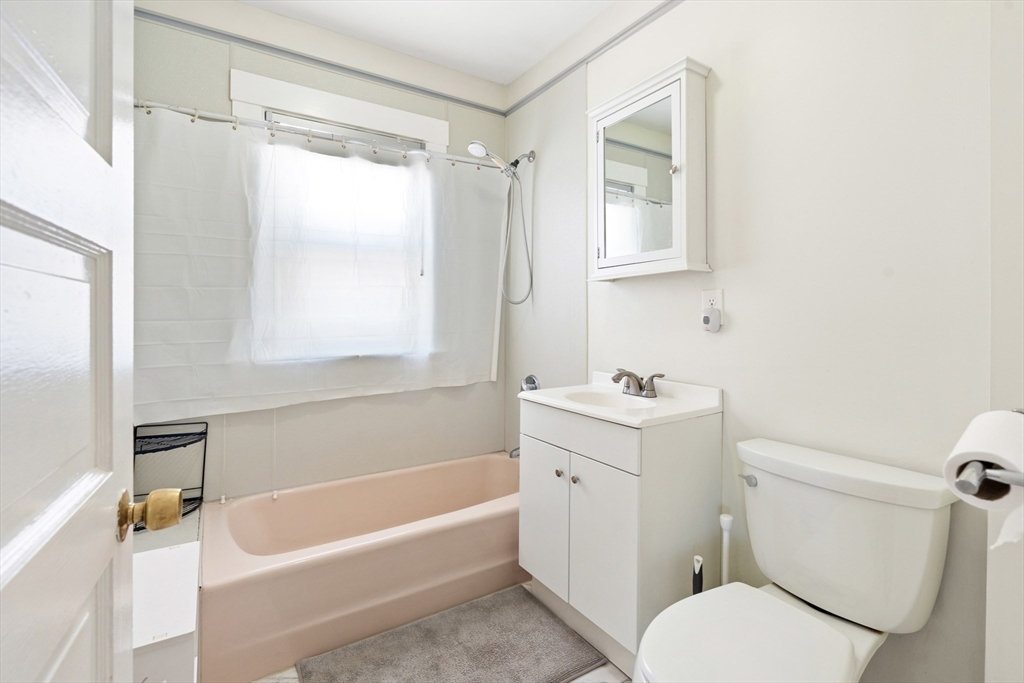 9-11 West St, Norwood