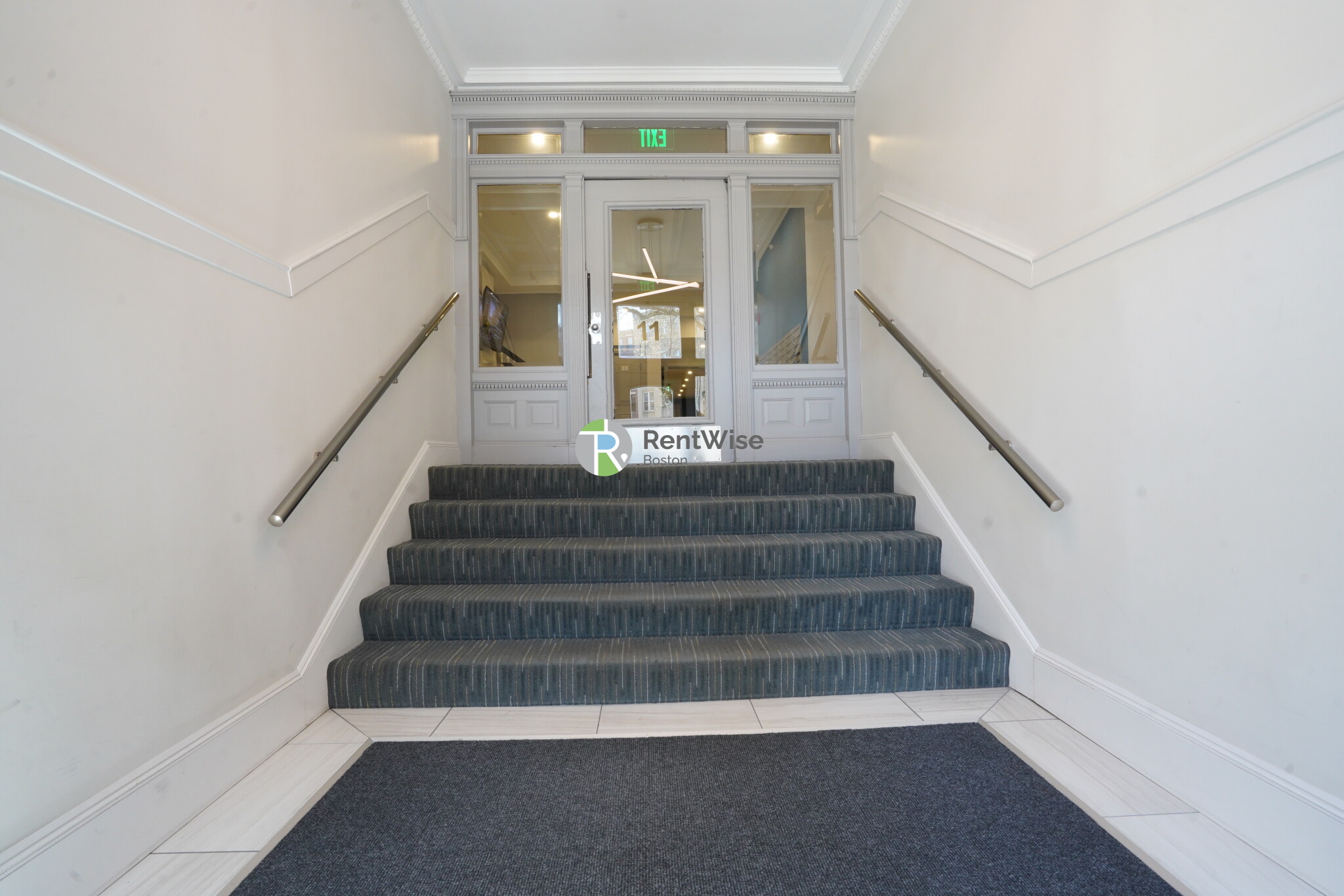 11 Peterborough St, Fenway