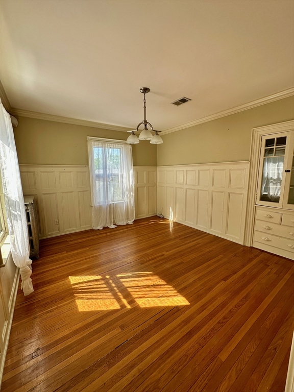 984 Chestnut St, Newton Upper Falls