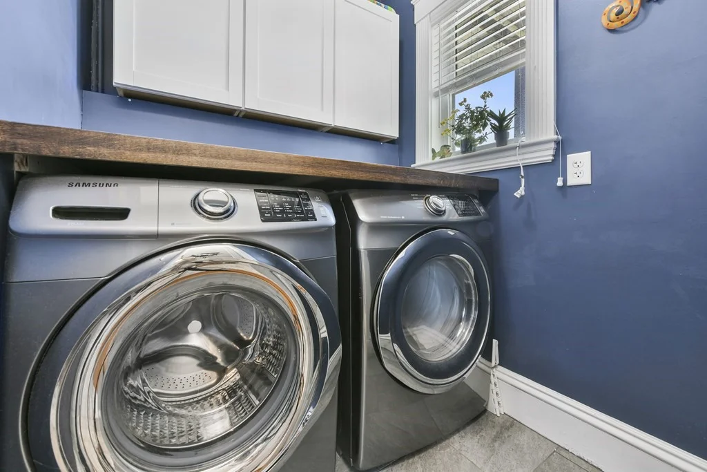 257 E Cottage, Dorchester