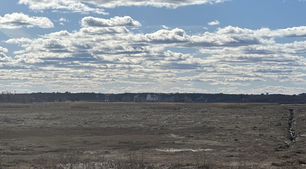 36 Old Point Rd, Plum Island