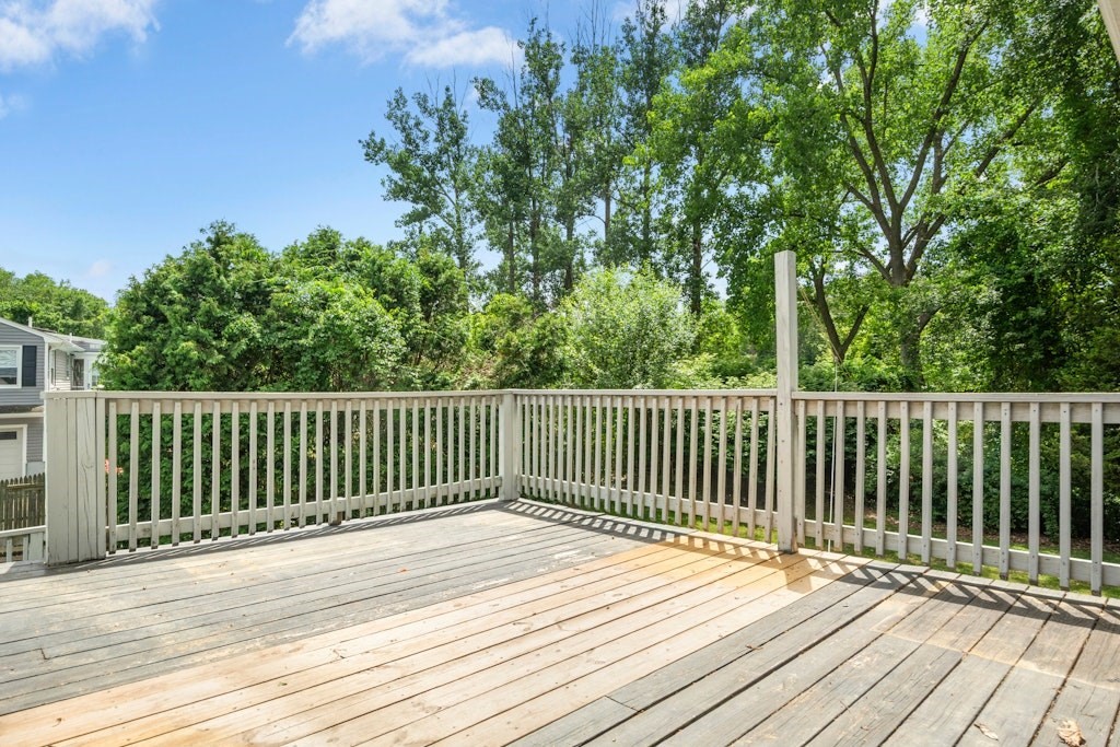 11 Minuteman Way, Shrewsbury