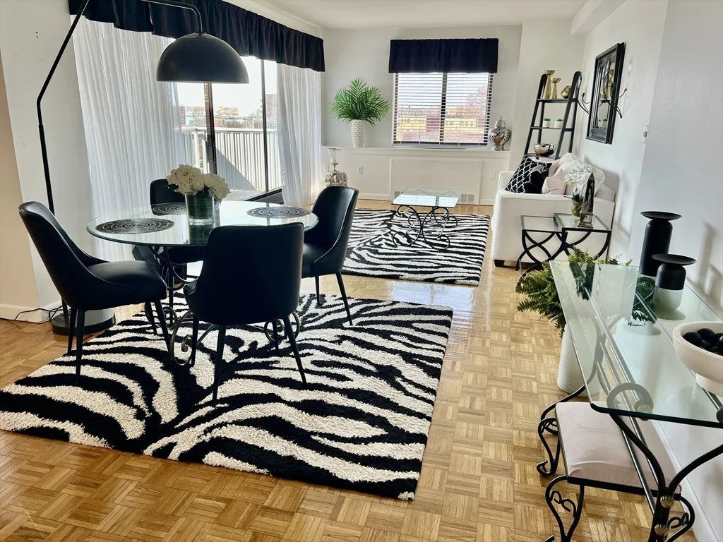 300 Lynn Shore Dr, Lynn