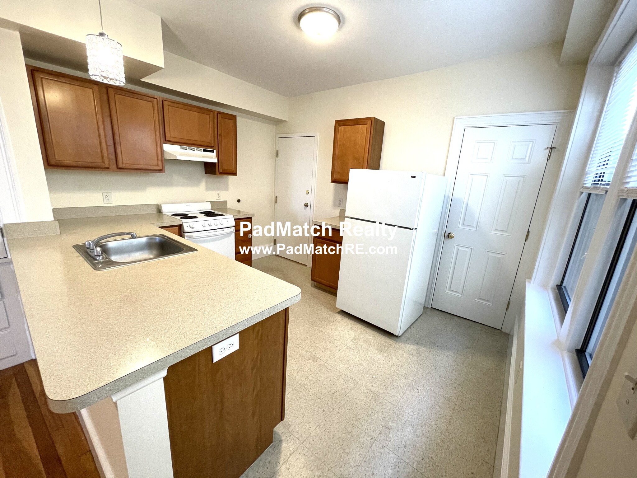 2 bed, 1 bath apartment for rent at 881 Massachusetts Ave Unit 64, Central Square — photo 12 of 15