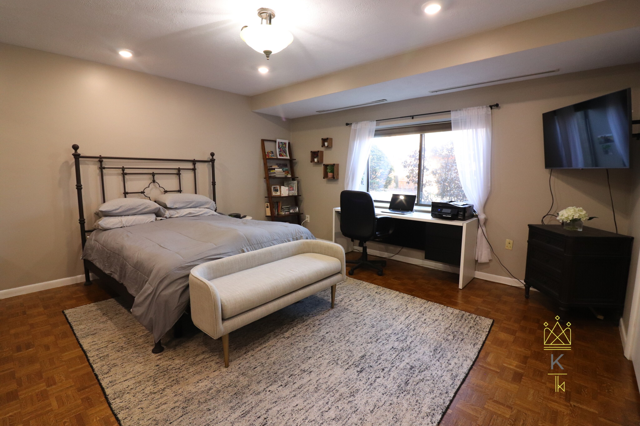 41 Centre St, North Brookline