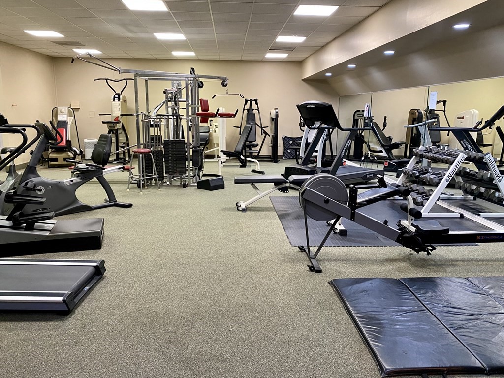 304 Commodore Ct, Spinnaker Island