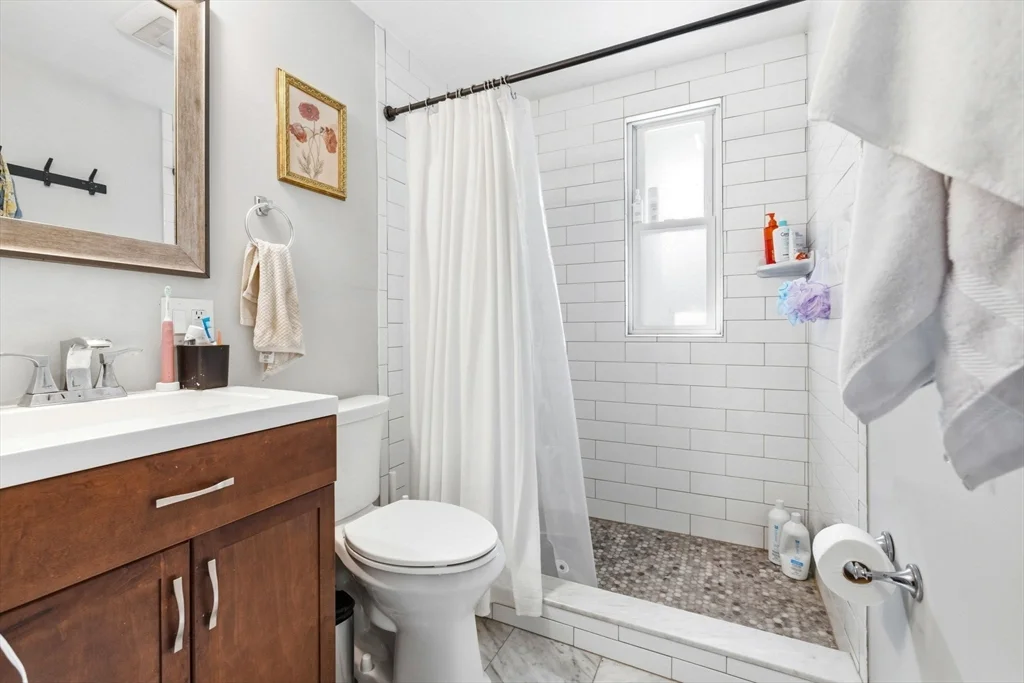 225 L St, South Boston