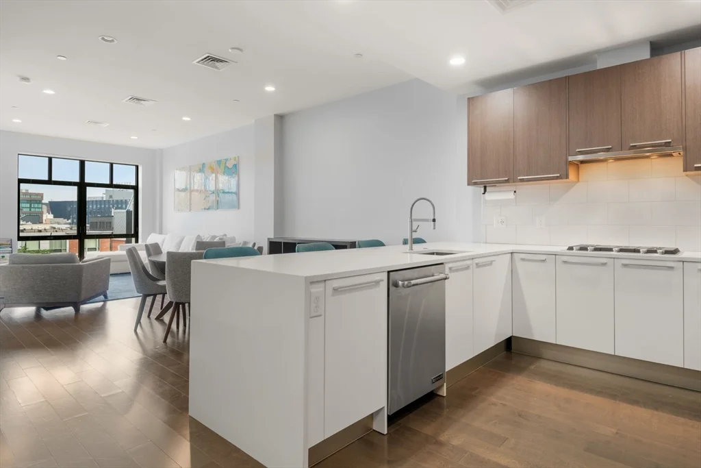 150 Dorchester Ave, South Boston