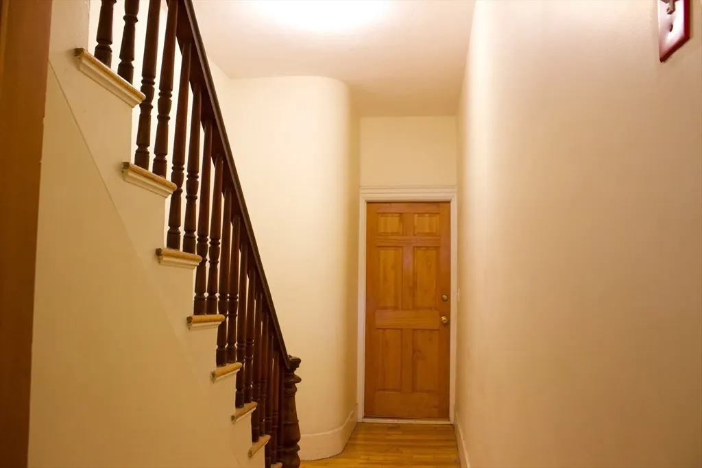 114 Thorndike St, East Cambridge