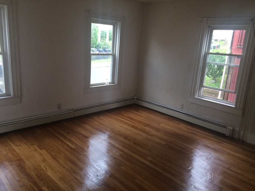 8 Grant St, Marlborough