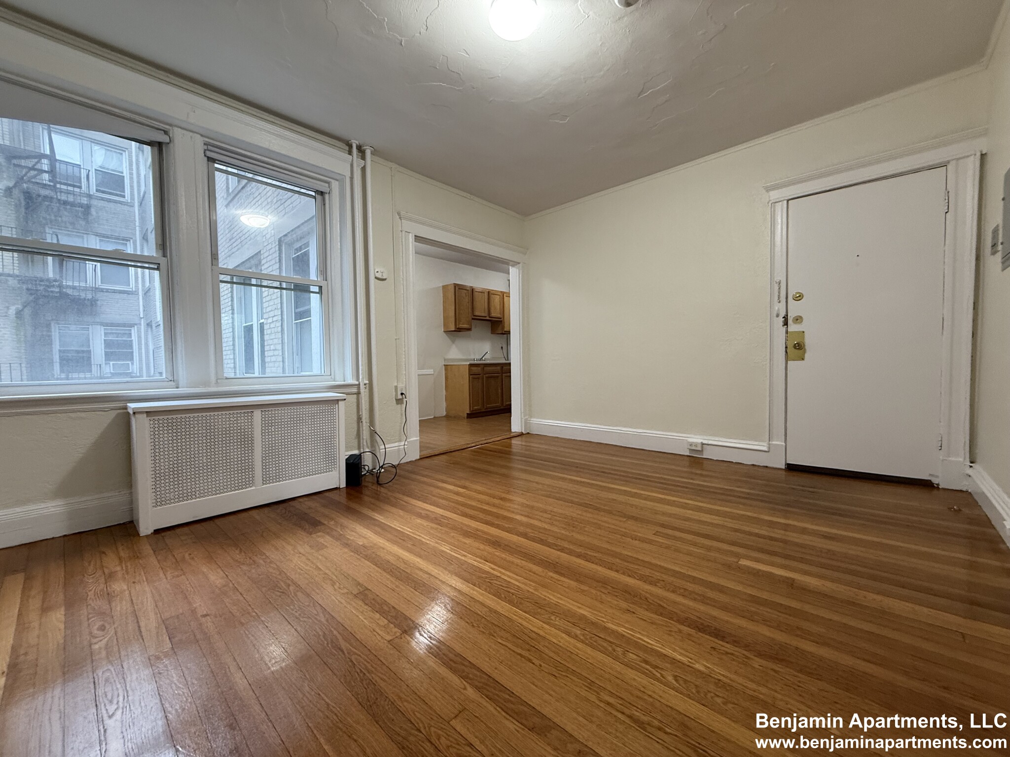 1171 Boylston St, Fenway