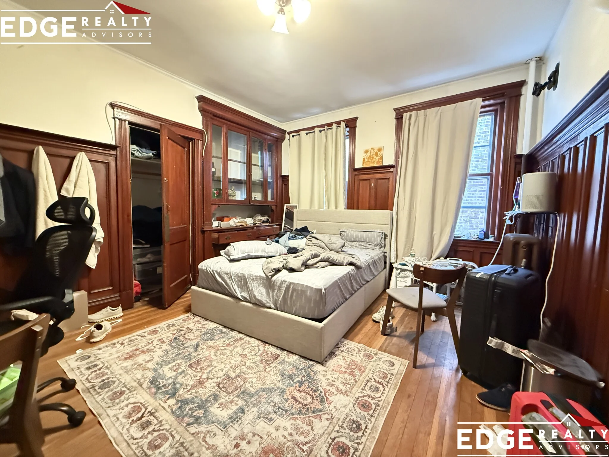 12 Euston St, Brookline