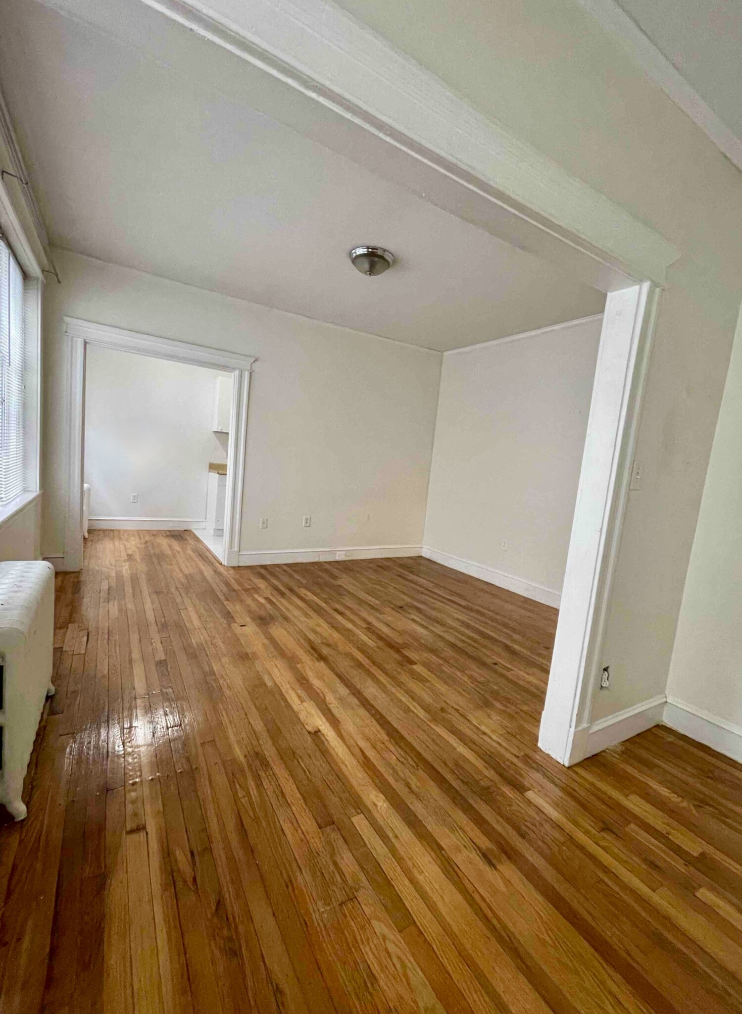 1637 Commonwealth Ave, Brighton