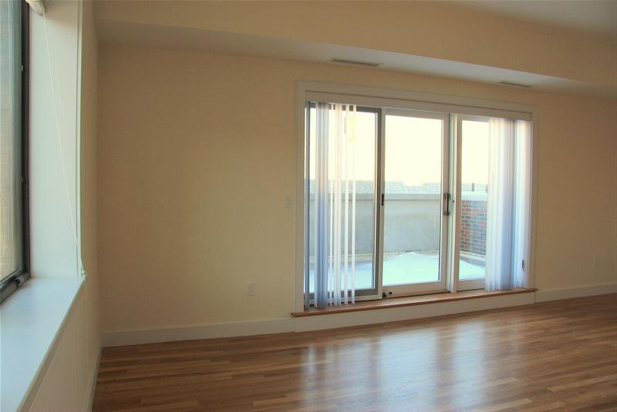 2 bed, 1 bath apartment for rent at 377 Summer St Unit 7, Davis Square — photo 15 of 17