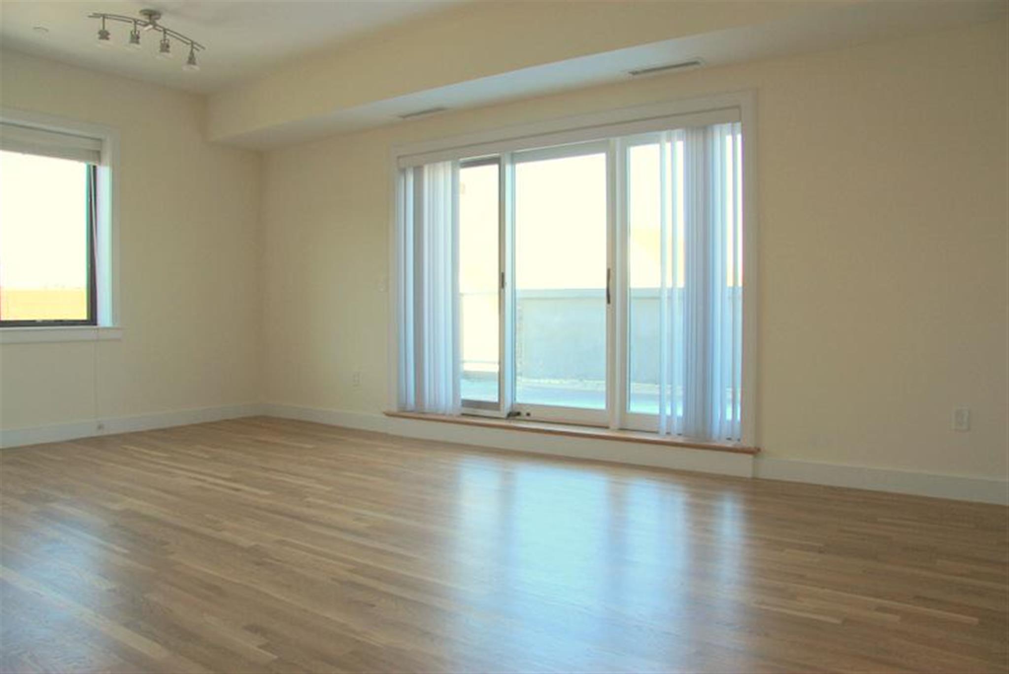 2 bed, 1 bath apartment for rent at 377 Summer St Unit 7, Davis Square — photo 16 of 17