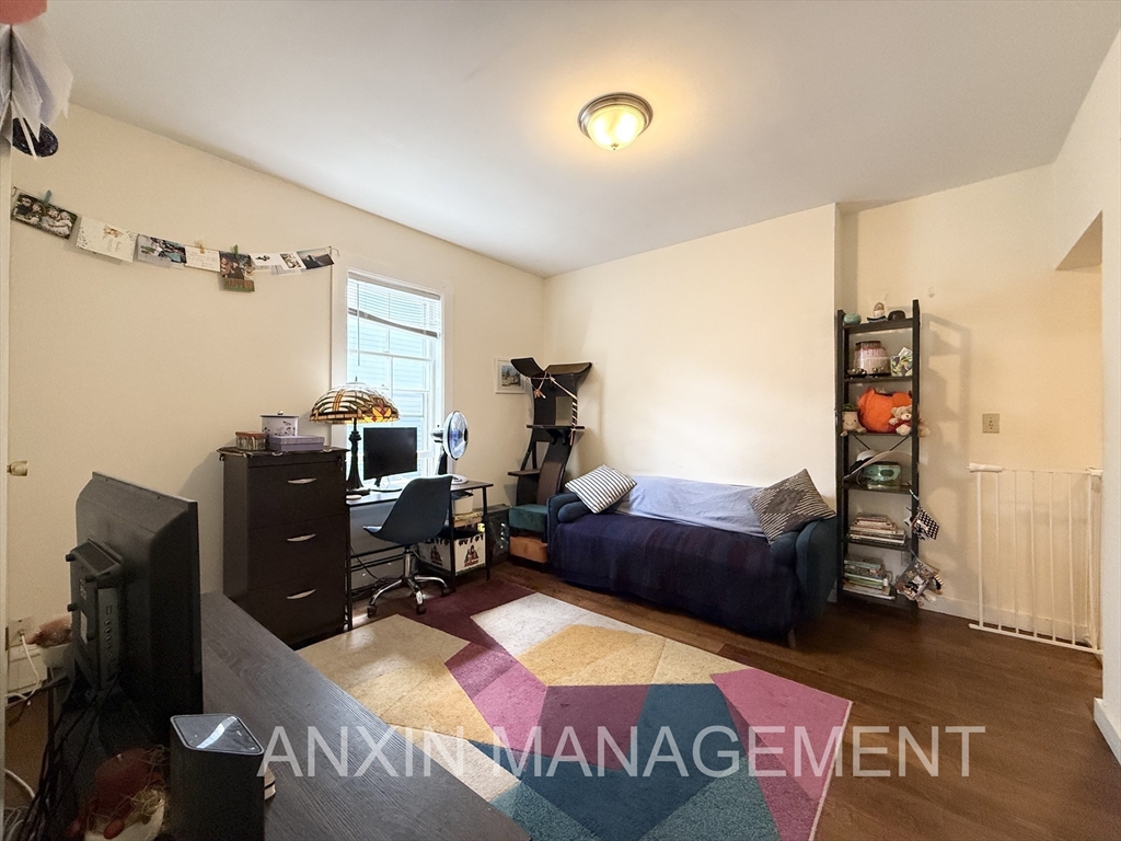 41 Clifton St, North Cambridge