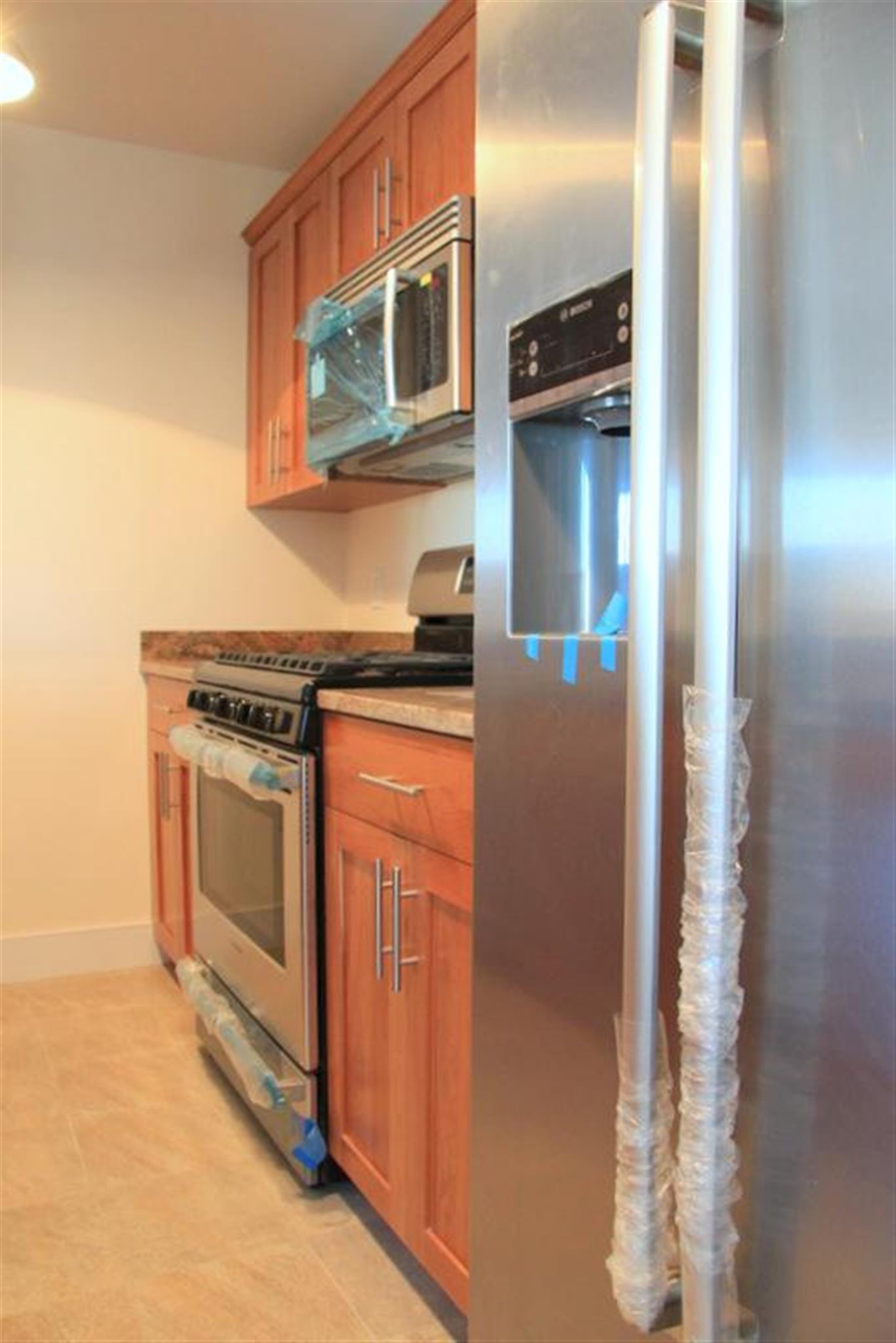2 bed, 1 bath apartment for rent at 377 Summer St Unit 7, Davis Square — photo 4 of 17