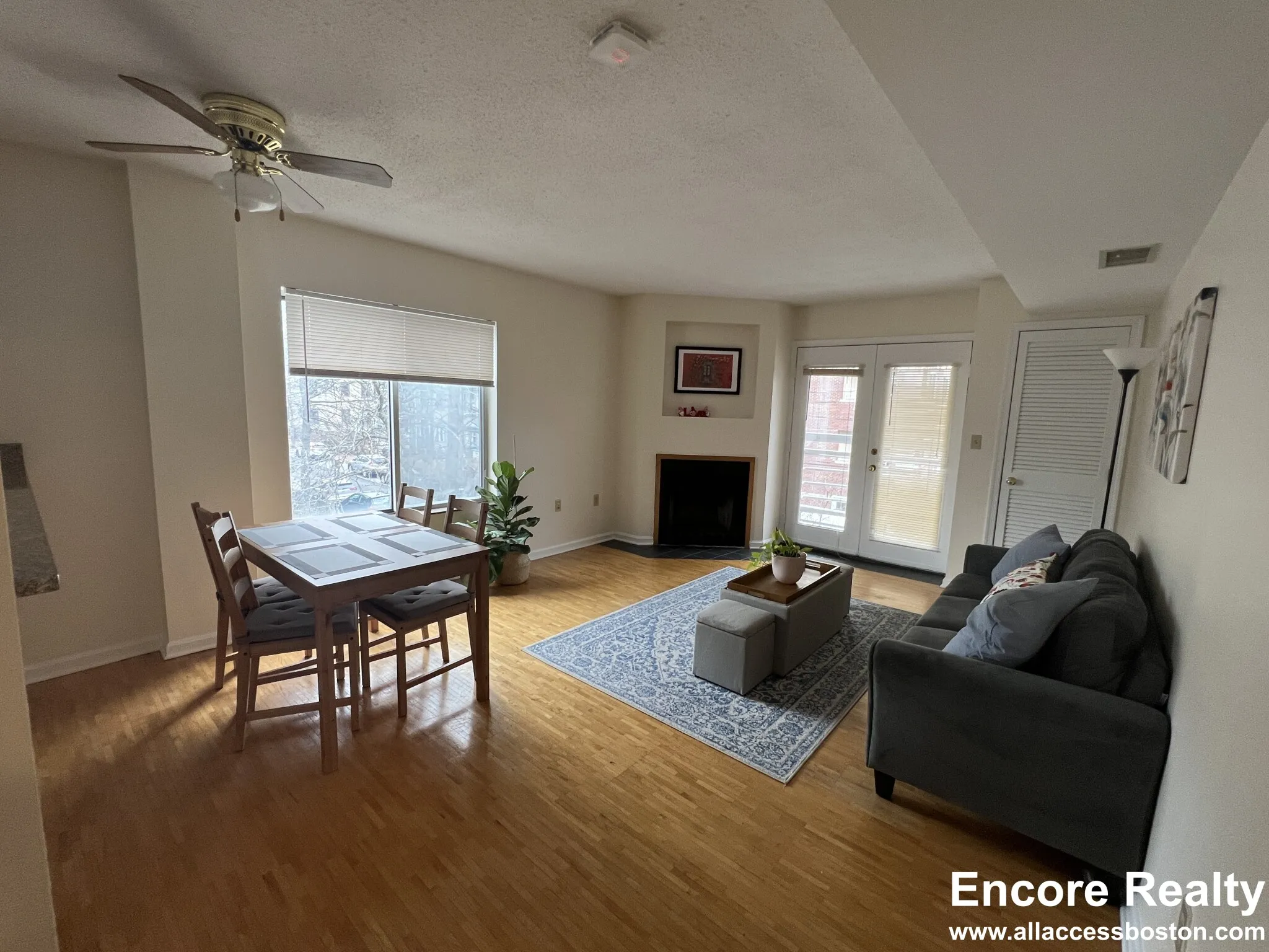 345 Franklin St, Riverside