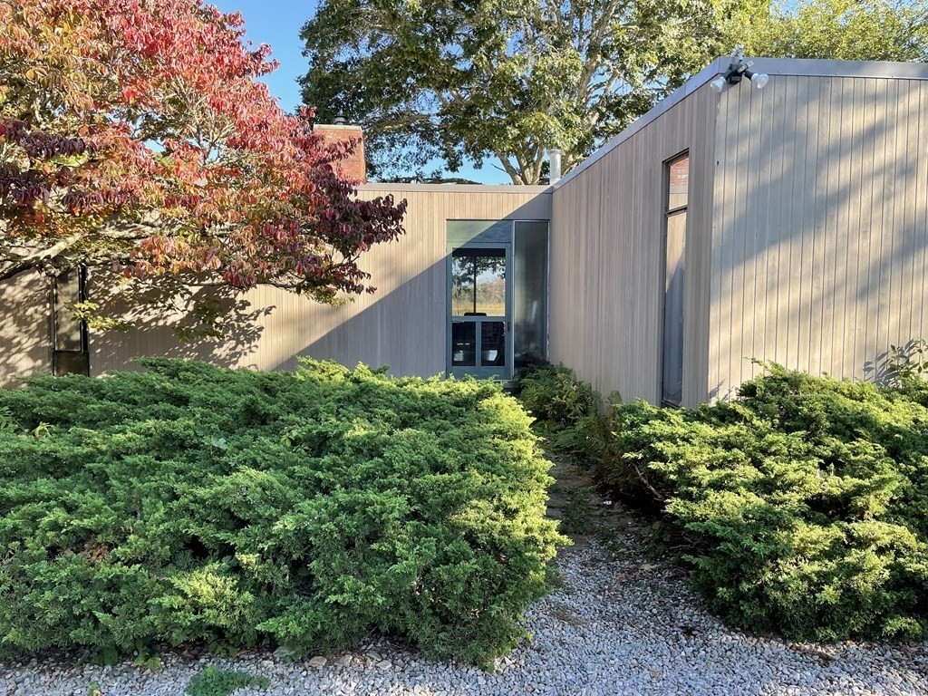 97 Barneys Joy Rd, South Dartmouth