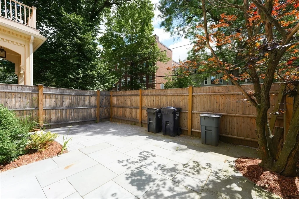 23 Irving St, Mid-Cambridge