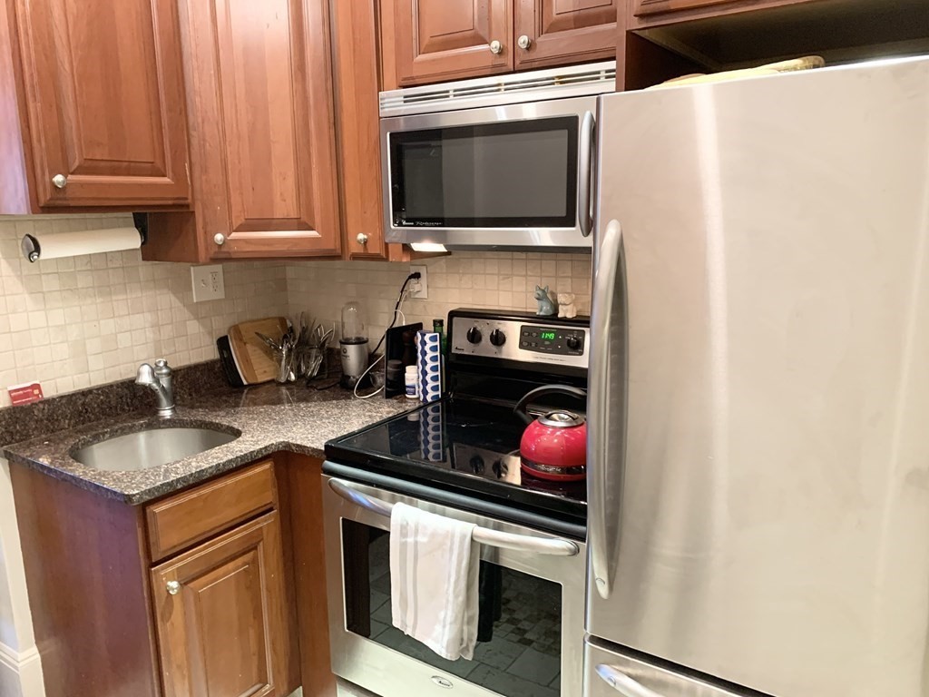 271 Dartmouth St, Back Bay